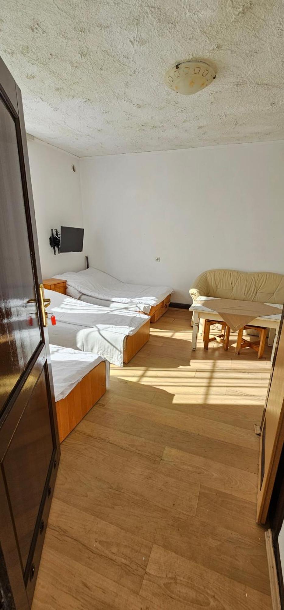 Keja II Hotel Łeba Buitenkant foto